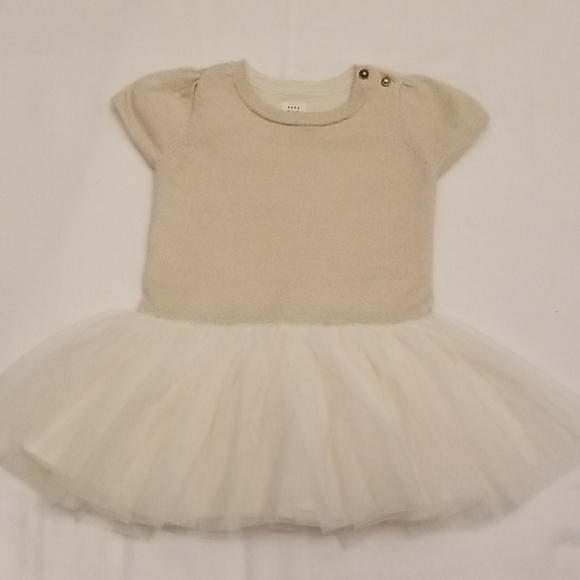 12 to 18 month Baby Gap Top/Dress